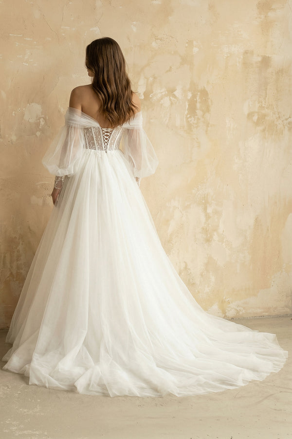 A Line Long Sleeves Tulle Wedding Dress With Appliques in Ivory - SHE IS ME Wedding Dresses