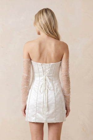 Violette| Pearl Satin Sheath Strapless Wedding Dress in White