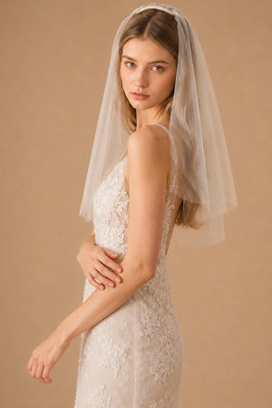 Simple Short Wedding Veils Blusher Veil in White - SHE IS ME Wedding Veils