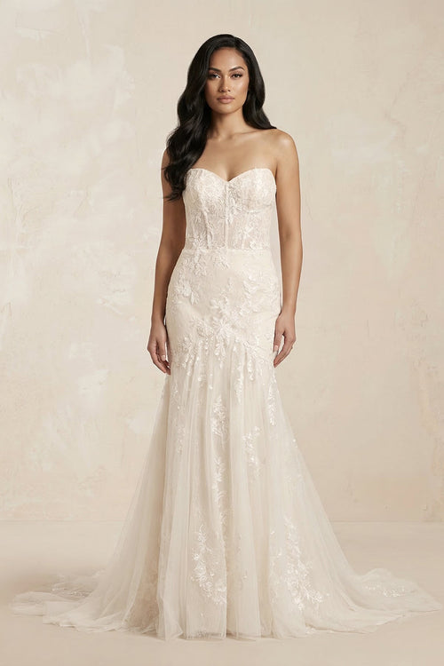 Sweetheart Mermaid Appliqued Tulle Wedding Dress in Ivory - SHE IS ME Wedding Dresses