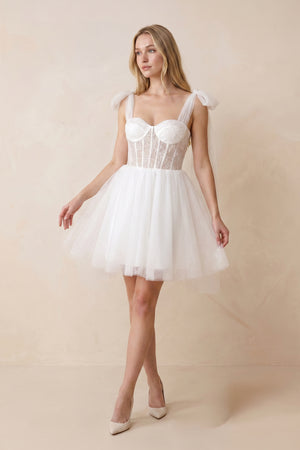 Sweetheart Tulle A-Line Midi Wedding Dress in Ivory