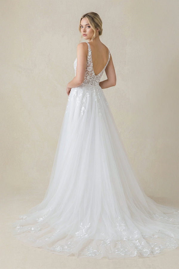 V Neck Satin Mermaid Wedding Dress in White